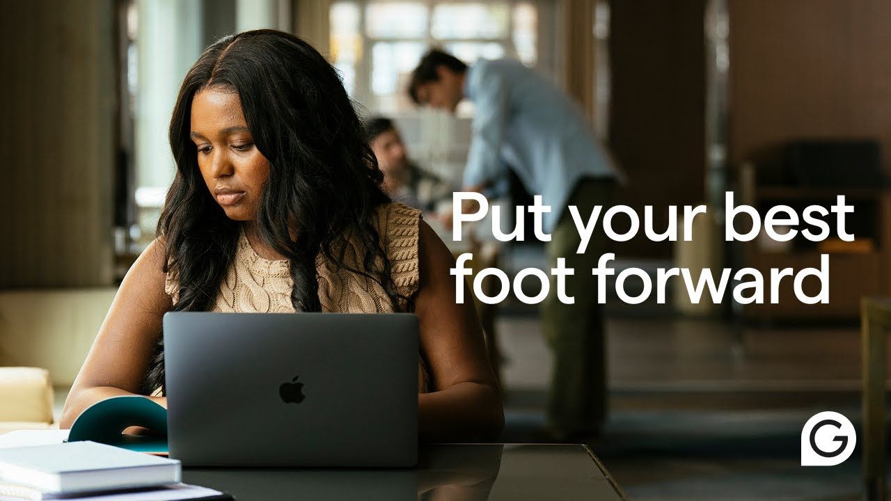 Student using Grammarly while writing an assignment