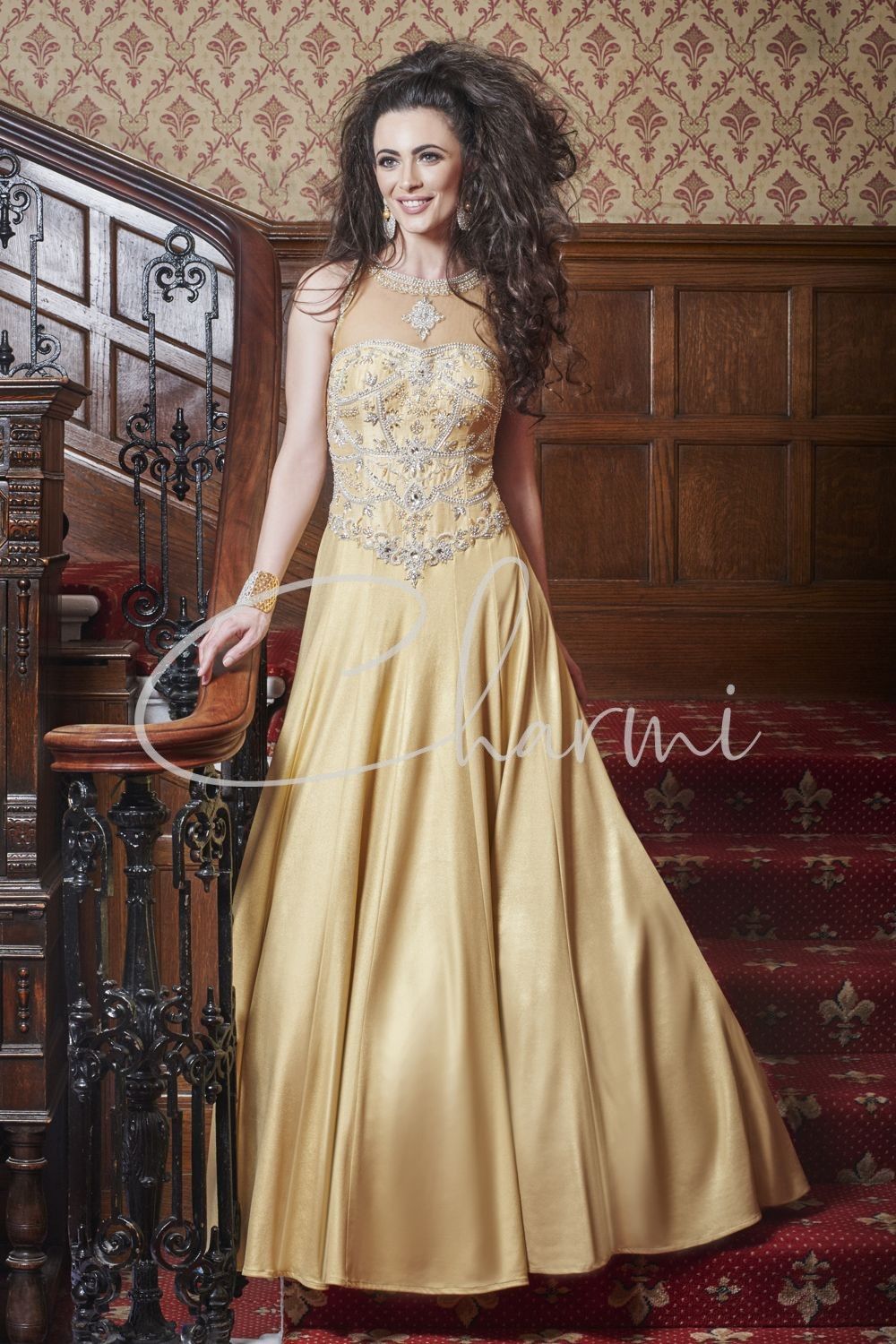 registry gown