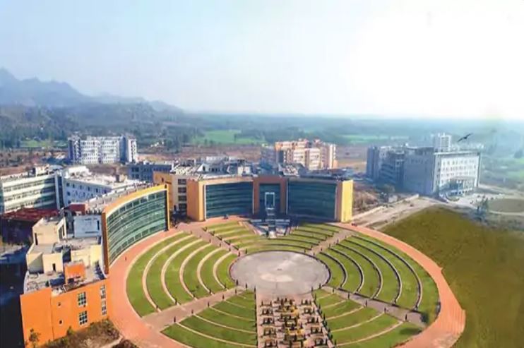 saharanpur news : सहारनपुर के डीएम और एसडीएम के खिलाफ अवमानना का नोटिस जारी