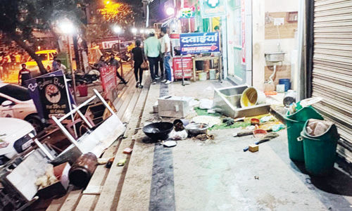 Greater Noida:छात्रों ने की थी मार्केट में तोडफ़ोड़