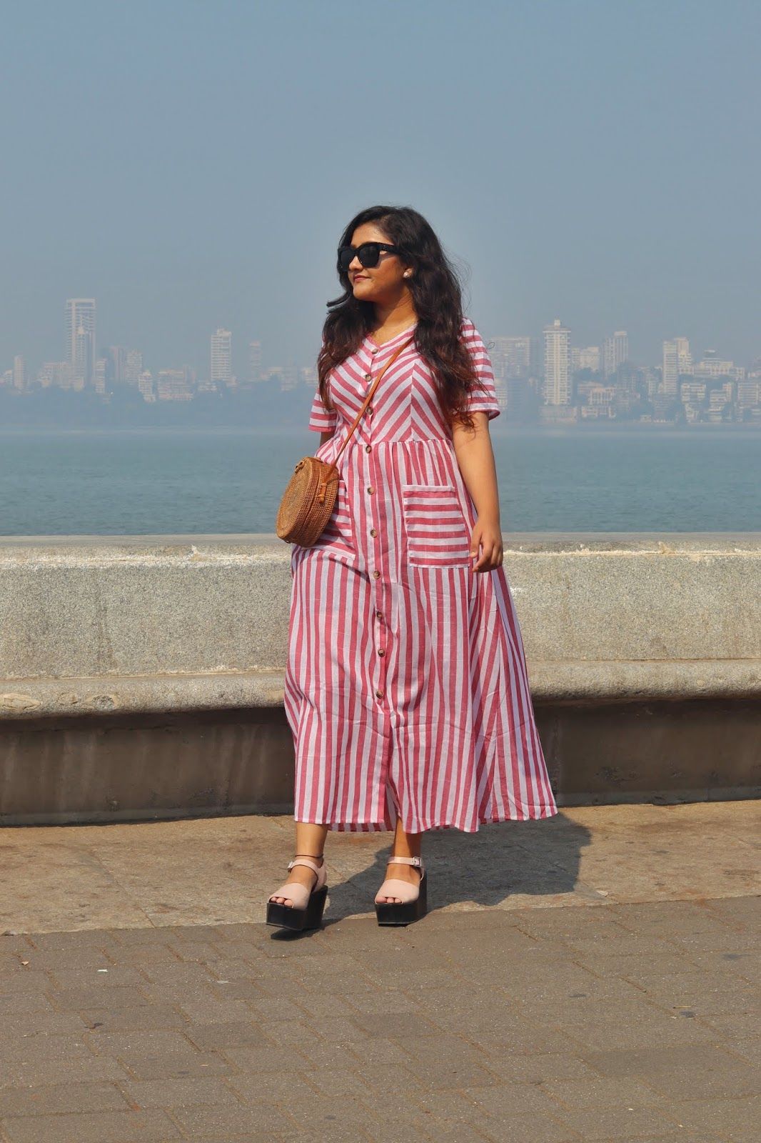 Fashion: पर्सनालिटी को निखारने के लिए कैरी करें ओवरसाइज्ड कुर्ता