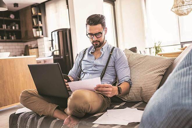 Work from Home: केंद्र की ‘वर्क फार्म होम’ कानून लाने की तैयारी,