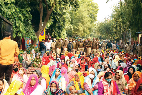 Farmer Protest : नोएडा के किसानों ने फिर रचा नया इतिहास