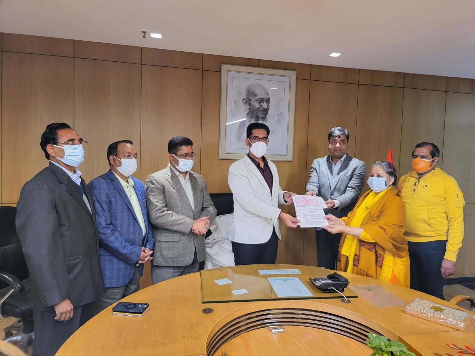 Greater Noida: ग्रेनो की गोशाला बनेगी मॉडल गोशाला