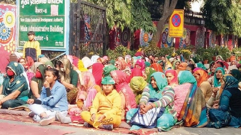 Noida farmers 2