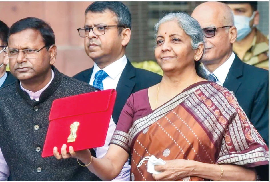 Budget 2022: आम बजट में टैक्स स्लैब में कोई बदलाव नहीं