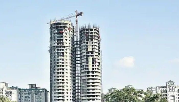 Noida: सुपरटेक के दोनों टावर को गिराने से पहले 10 अप्रैल को होगा परीक्षण विस्फोट