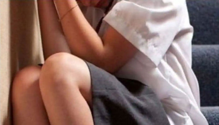 कलयुगी माँ : अपनी ही बेटी का कराया रेप