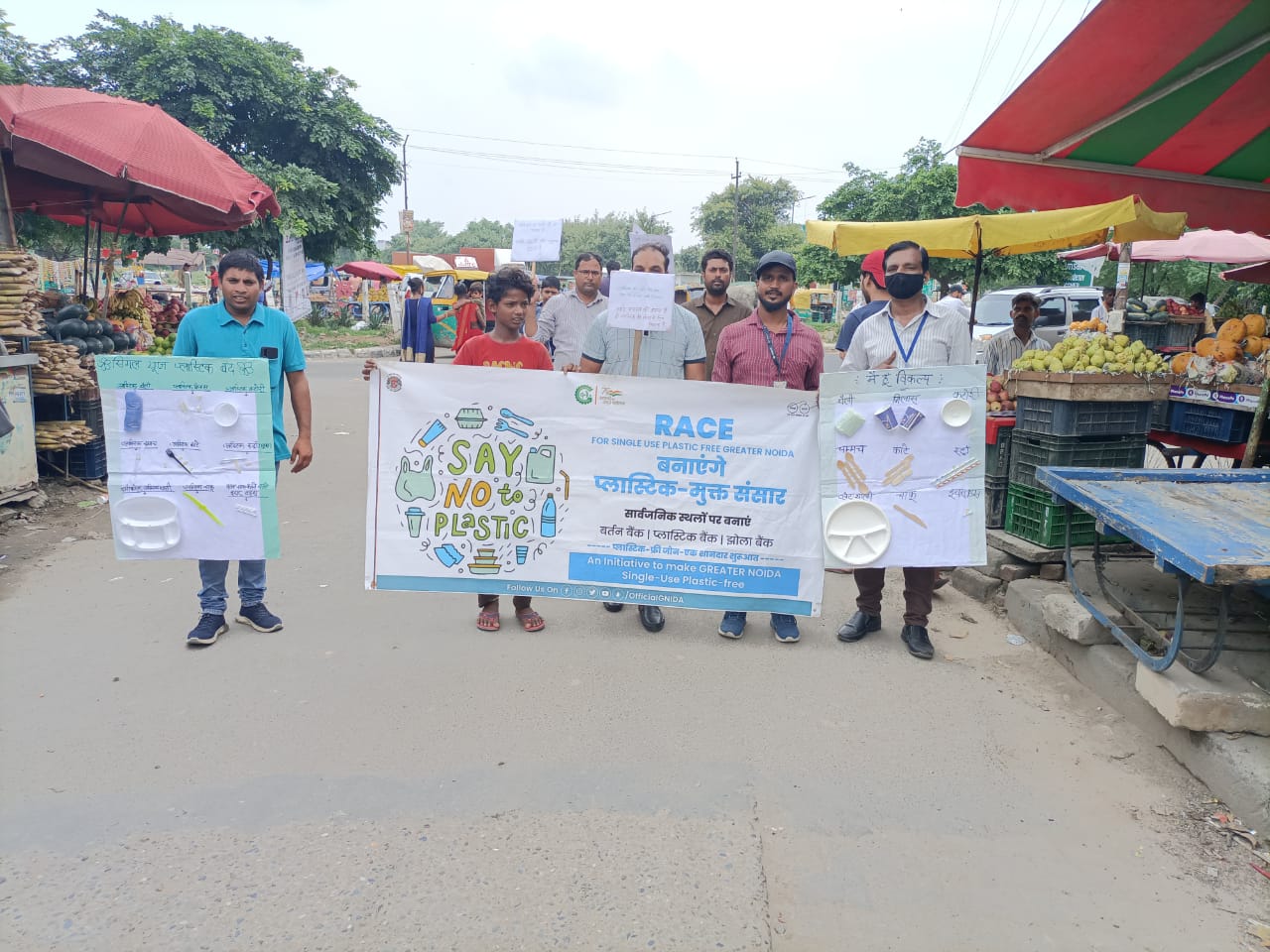 ग्रेटर नोएडा प्राधिकरण ने सोसायटी पर ठोका जुर्माना, गन्दगी करने के आरोप में की कार्यवाही