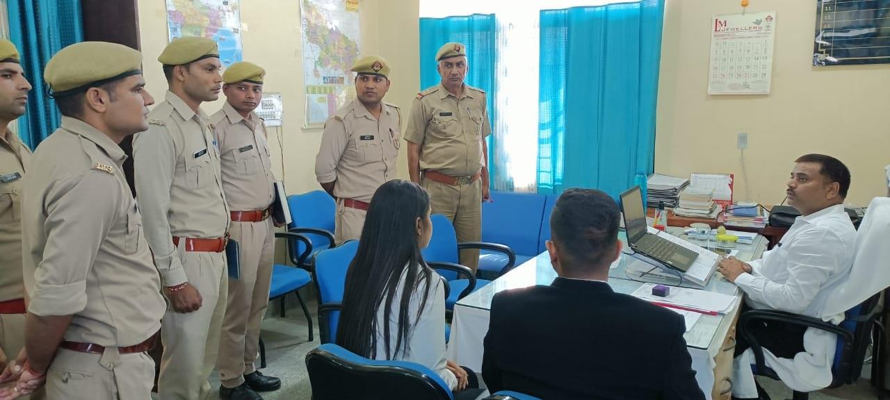 Noida News : राष्ट्रीय लोक अदालत को लेकर बैठक