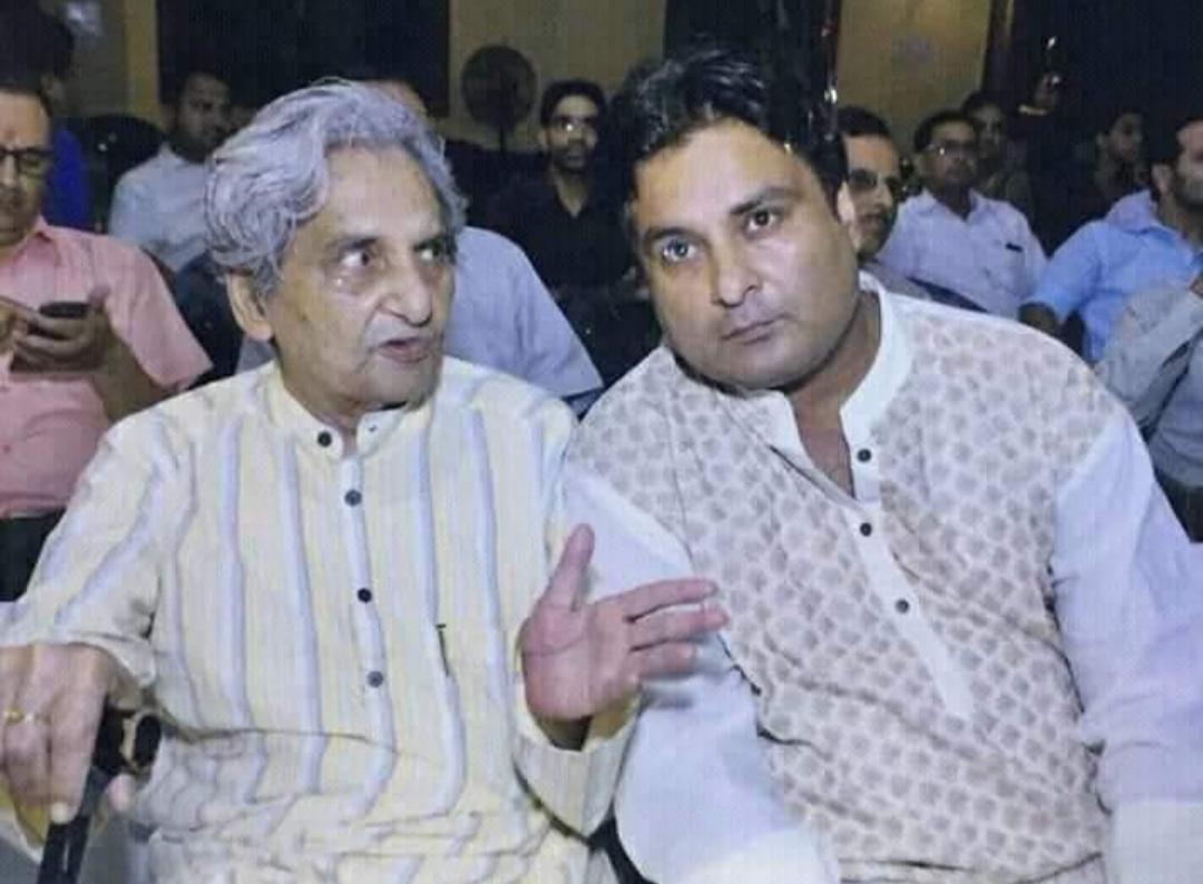 AGRA NEWS कवि गोपालदास नीरज के पुत्र के खिलाफ रिपोर्ट दर्ज, महिला से की थी अभद्रता