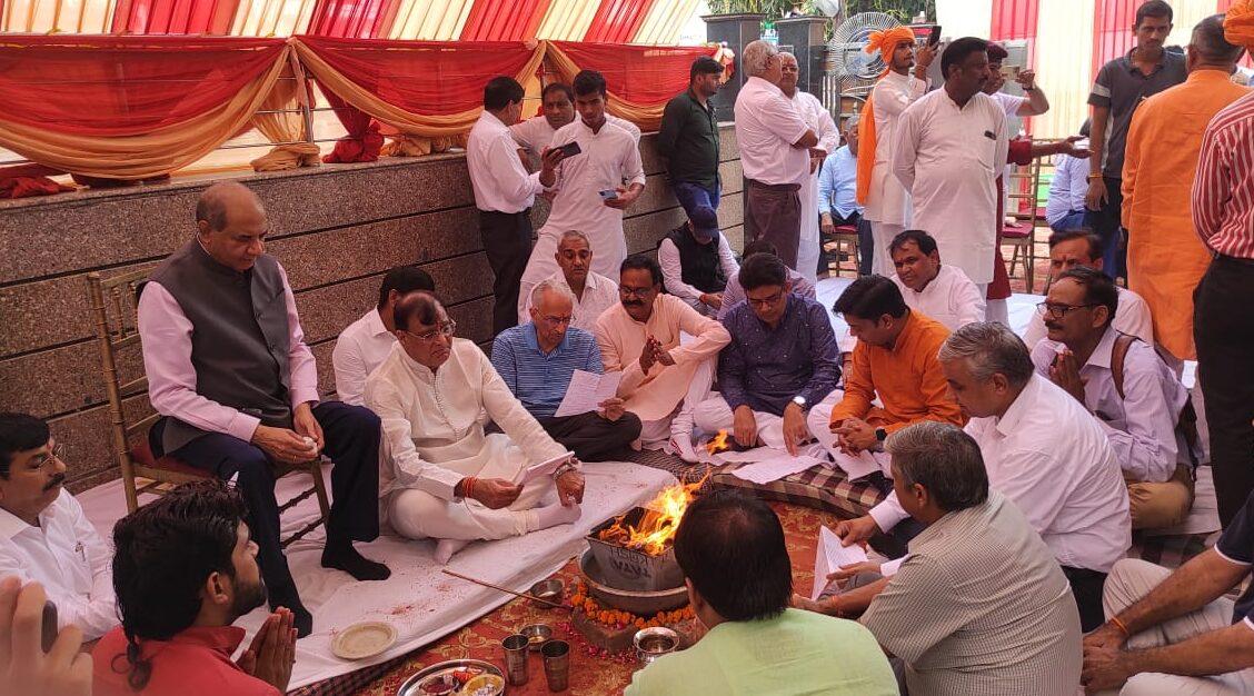 Shastra pujan e1664967072917