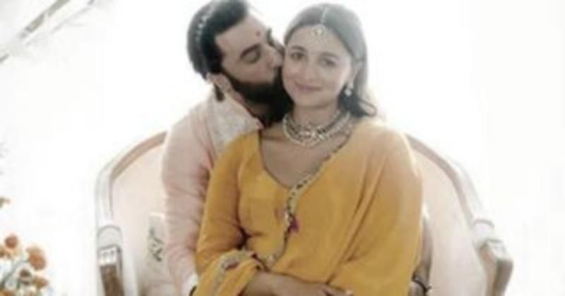 Ranbir And Alia Baby - आलिया भट्ट ने दिया बेटी को जन्म, माता पिता बने रणबीर और आलिया