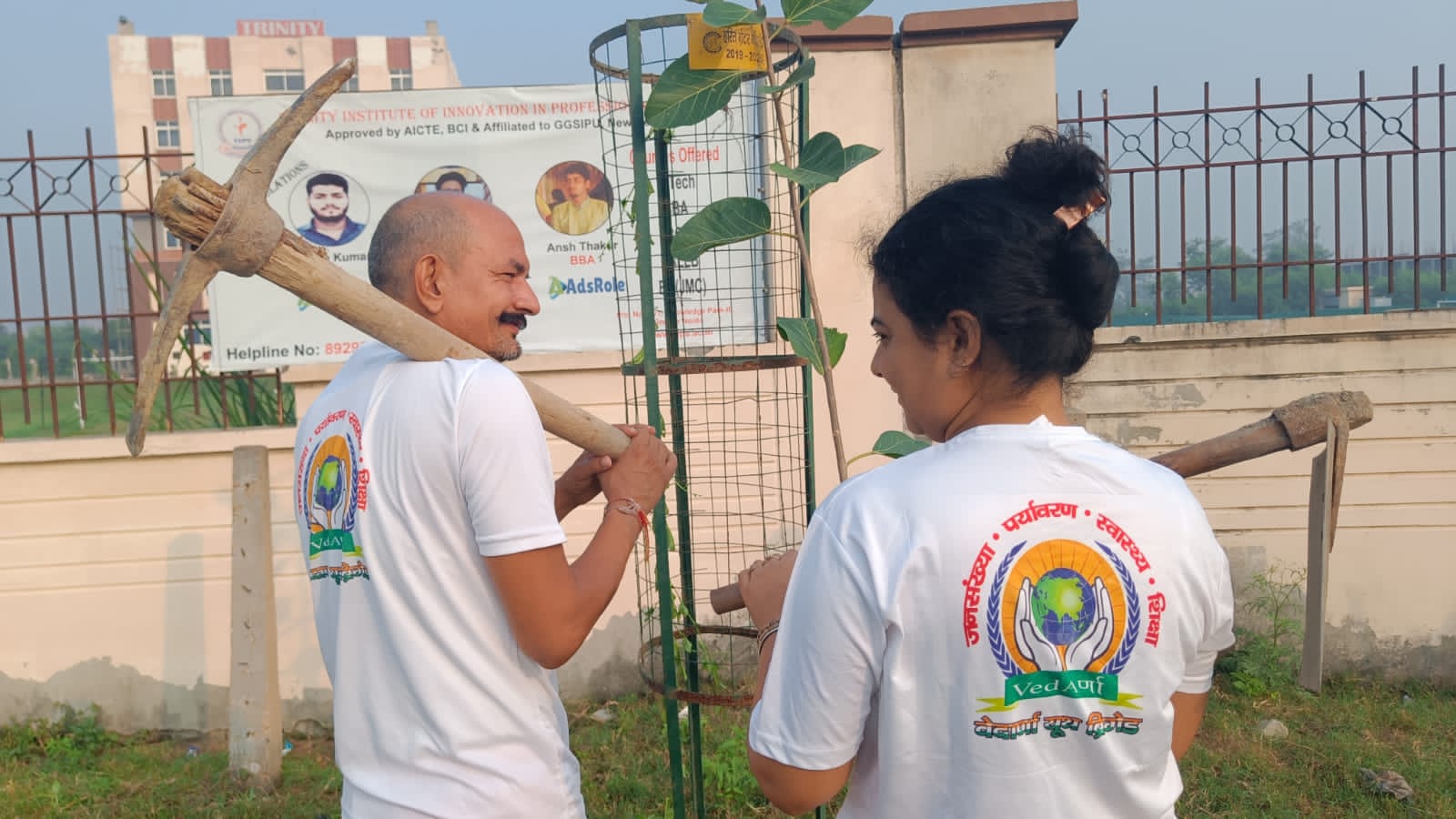 Environmental News : ऑक्सीजन का चलता फिरता टैंकर है एक जवान, दे रहा है शुद्ध हवा