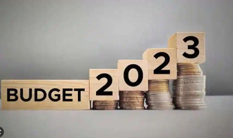 Budget 2023: सार्वजनिक खर्च के जरिये वृद्धि को बढ़ावा देने पर केंद्रित होगा बजट