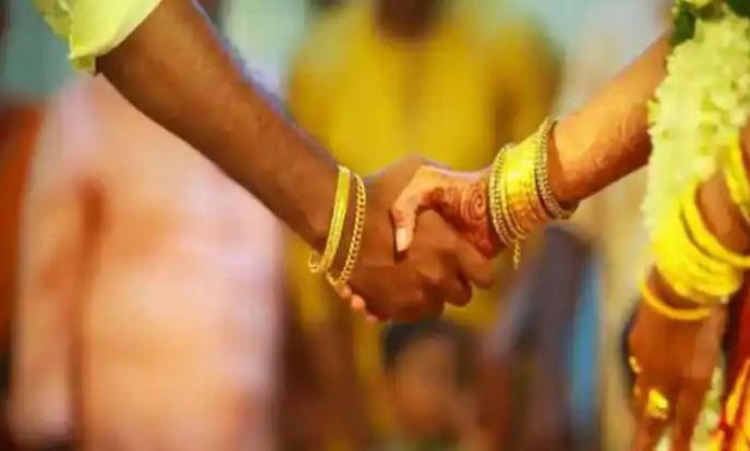 Bihar News: सगाई के बाद मिलन की बेकरारी, घर से भागे युवक युवती