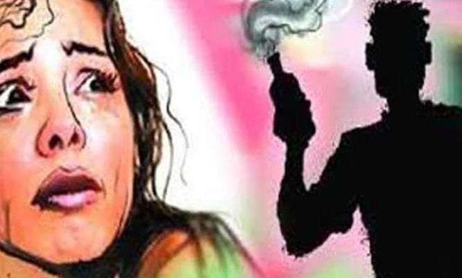 Delhi News ऑनलाइन माध्यम से महिलाओं पर तेजाब से हमले की धमकी देने का आरोपी गिरफ्तार