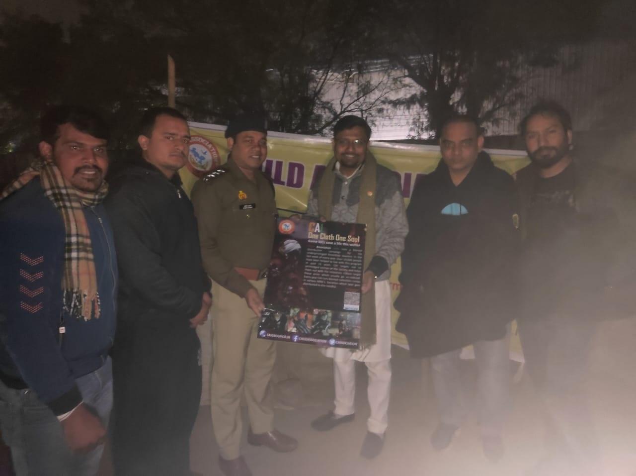 Noida News : चाइल्ड एसोसिएशन इंडिया ने बांटे कम्बल