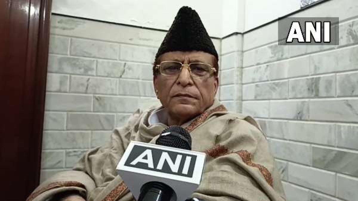 Azam khan 1