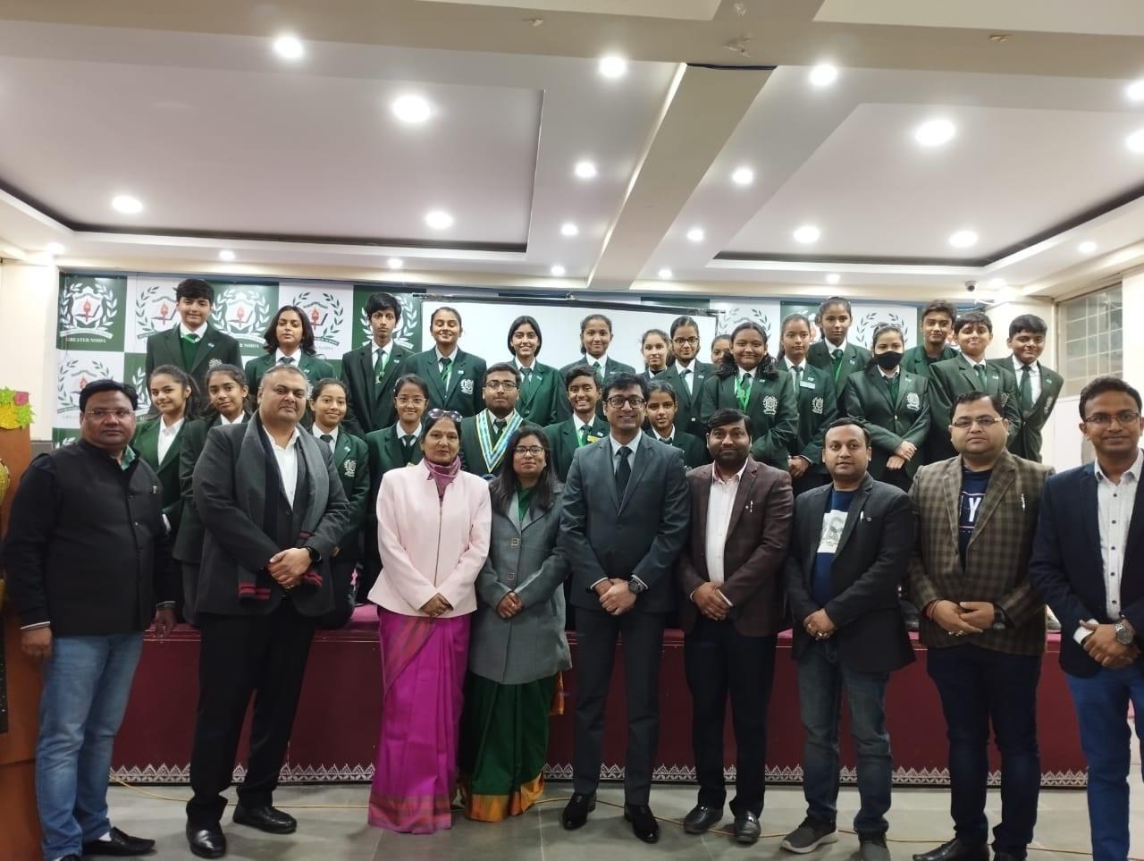Greater Noida News : दिल्ली वल्र्ड पब्लिक स्कूल में बनाया इंटरैक्ट क्लब
