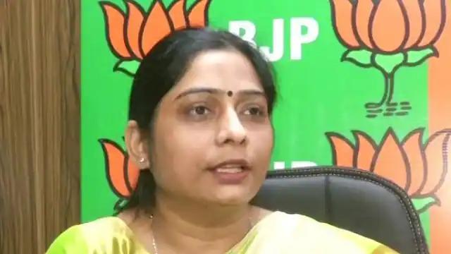 Political News : सावित्रीबाई फुले की जयंती को ‘महिला शिक्षिका दिवस’ के रूप में मनाया जाए : भाजपा सांसद