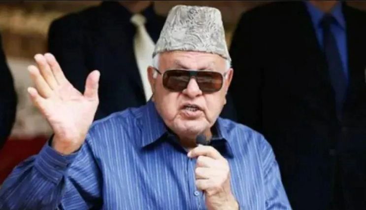 Jammu and Kashmir में आतंकवाद केवल पाकिस्तान के साथ वार्ता से ही खत्म किया जा सकता है : फारूक अब्दुल्ला