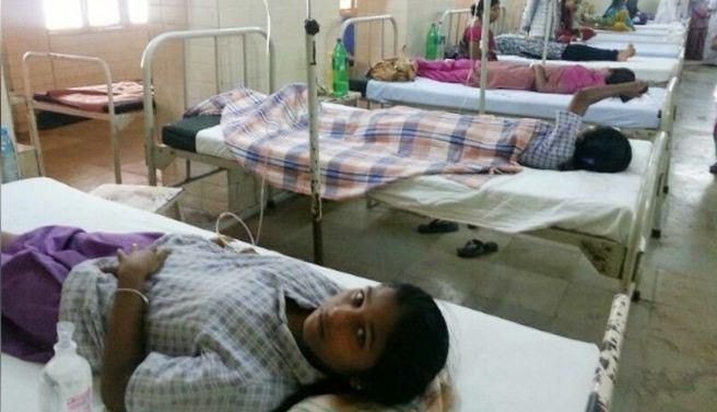 Kerala दीक्षा संस्कार समारोह में भोजन करके छात्र और अभिभावक बीमार