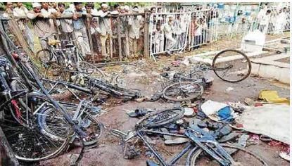 Malegaon blast: पुरोहित को आरोपमुक्त करने की याचिका खारिज