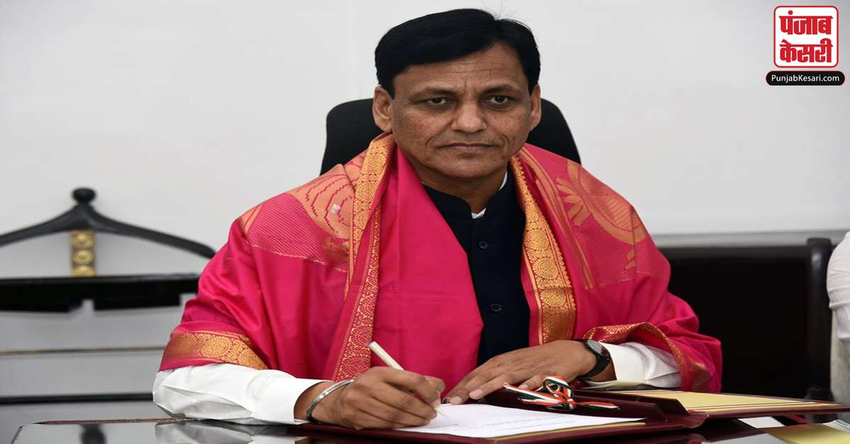 National News : भ्रष्ट्राचारियों के चेहरे समाज के सामने आने चाहिए: राय