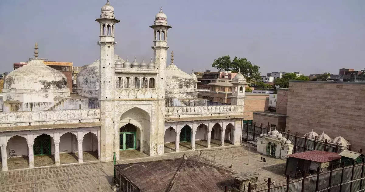 VARANASI SAMACHAR : ज्ञानवापी परिसर में बंद तहखानों को खोलने पर सुनवाई 21 मार्च को