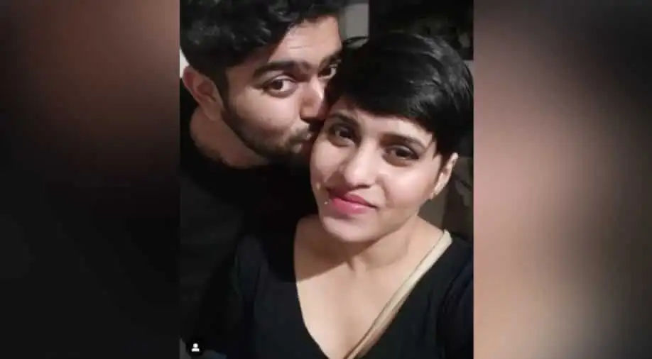 Shradha Murder Case : प्रेमिका के शव के 35 टुकड़े करने वाले पूनावाला को चाहिए डेबिट, क्रेडिट कार्ड