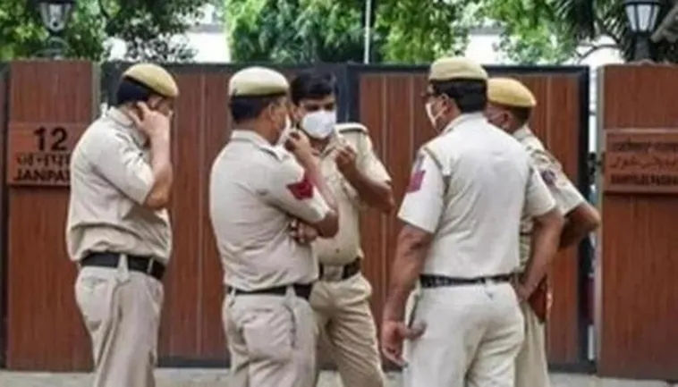 Punjab News : पद के दुरुपयोग के आरोप में अधिकारी गिरफ्तार