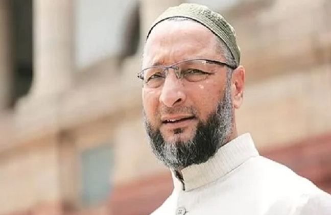 Delhi News : ओवैसी के दिल्ली स्थित आवास पर उपद्रवियों ने पथराव किया