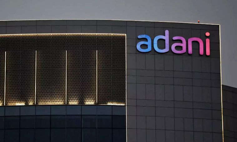 Adani Group Case: ताश के पत्तों की तरह ढह जाएगा अडानी का साम्राज्य !