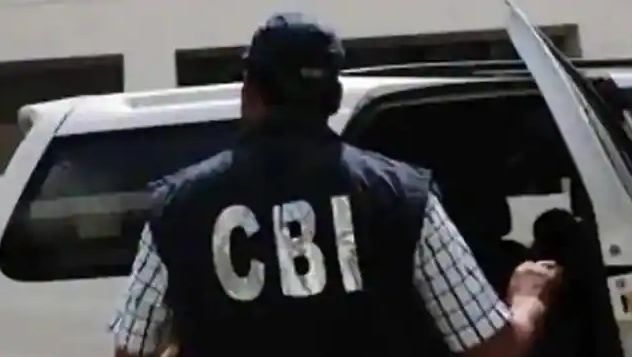 Meerut : चाइल्ड पोर्नोग्राफी के मामले पर CBI का गोपनीय छापा