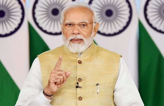 UP News: PM ने नवनियुक्त पुलिसकर्मियों को दी संवेदनशील बनने की नसीहत