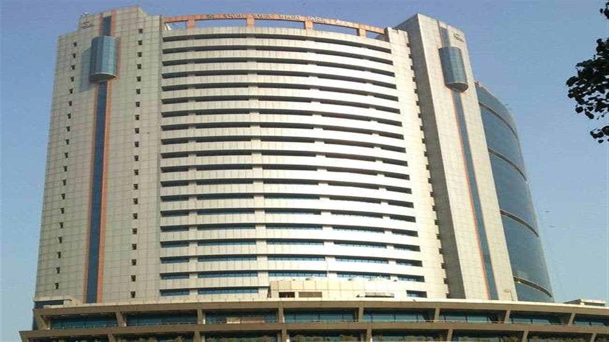 28 05 2022 civic center building 22753181