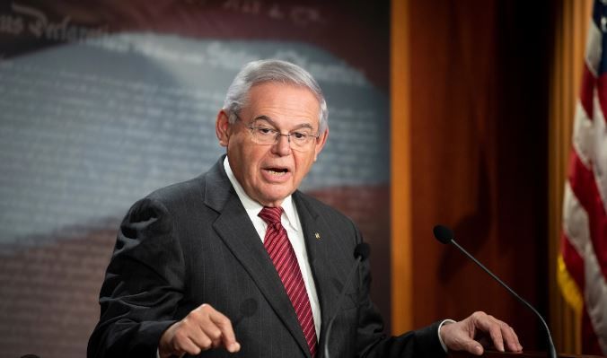 International News : भारत के रूस के साथ संबंधों और गिरते लोकतांत्रिक मूल्यों पर ध्यान दे अमेरिका : रिपोर्ट