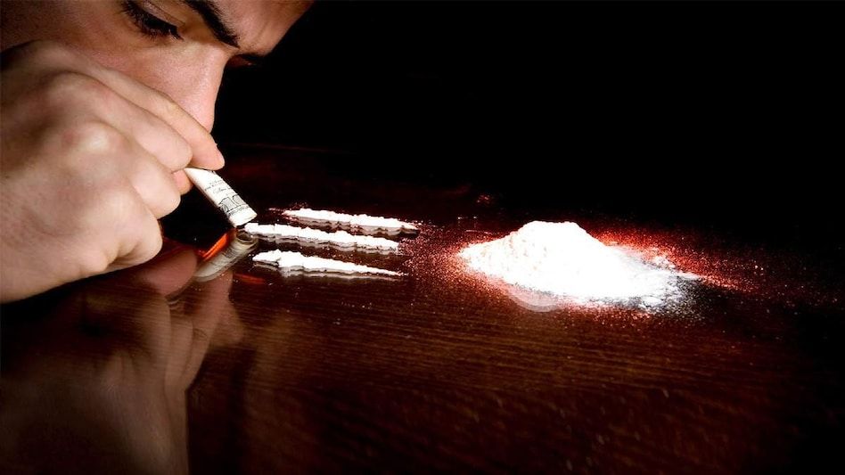 DRUGS IN NOIDA: नशे के तीन सौदागर गिरफ्तार