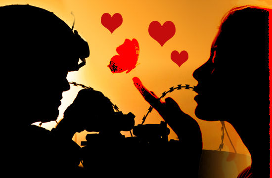 NOIDA HONEY TRAP: गेस्ट हाउस में आने वाले युगल को धमकाता था फर्जी पुलिसकर्मी !