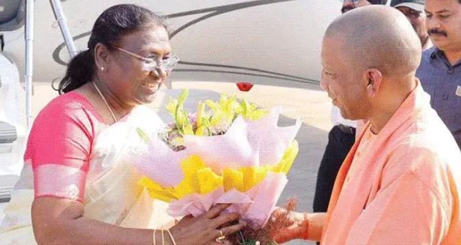 Global Investors Summit-2023 में शामिल होने के लिए राष्ट्रपति मुर्मू लखनऊ पहुंचीं