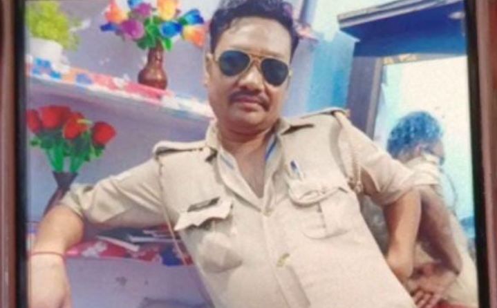 UP News : परिवार का भरण-पोषण नहीं कर पा रहा था हेड कांस्टेबल, ट्रेन से कटकर दी जान