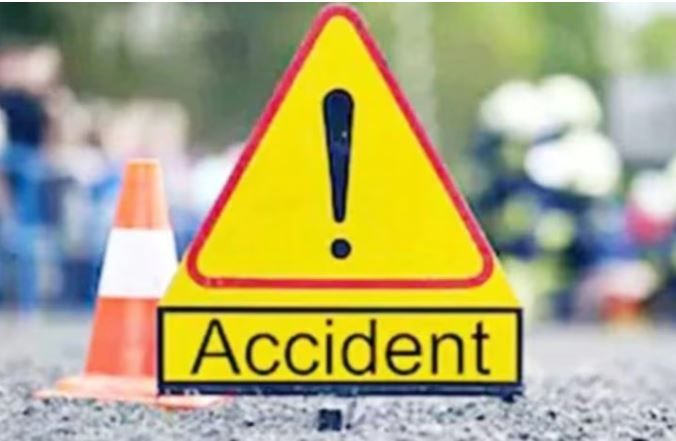 Greater Noida : पीएनबी की महिला कर्मचारी की दुर्घटना में मौत