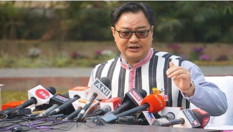 Political News : भारत विरोधी ताकतों की भाषा बोलते हैं राहुल गांधी : किरेन रीजीजू