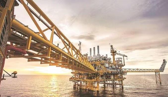 Business : प्राकृतिक गैस के लिए मूल्य सीमा तय करने पर विचार करेगा मंत्रिमंडल