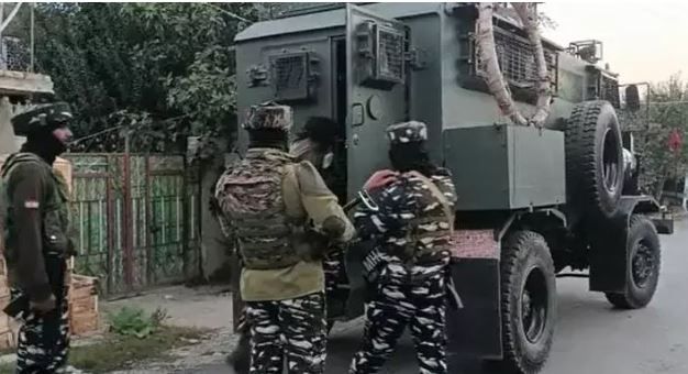 Terrorist : जम्मू कश्मीर के कुपवाड़ा में आतंकवादी ठिकाने का भंडाफोड़