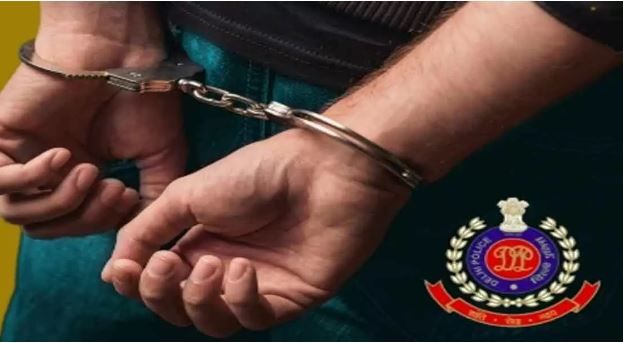 Delhi Crime : दिल्ली में पुलिस के साथ मुठभेड़ के बाद लॉरेंस बिश्नोई गिरोह का सदस्य गिरफ्तार