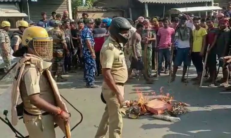 हिंसा प्रभावित कलियागंज में स्थिति शांतिपूर्ण, भारी पुलिस बल अब भी तैनात