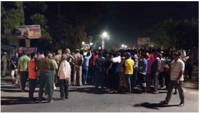 UP News : उधार के पैसे मांगने आए युवक की हत्या कर शव को दुकान में छिपाया