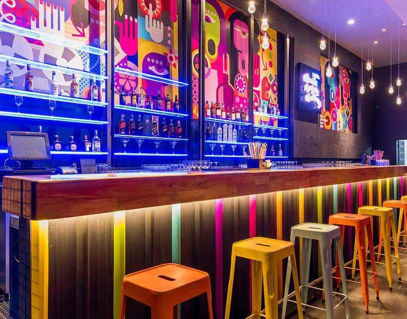 Bengaluru Night Life: बैंगलुरु में पब और डिस्कों का मज़ा लेने के लिए इन खास जगहों पर जरुर जाएं